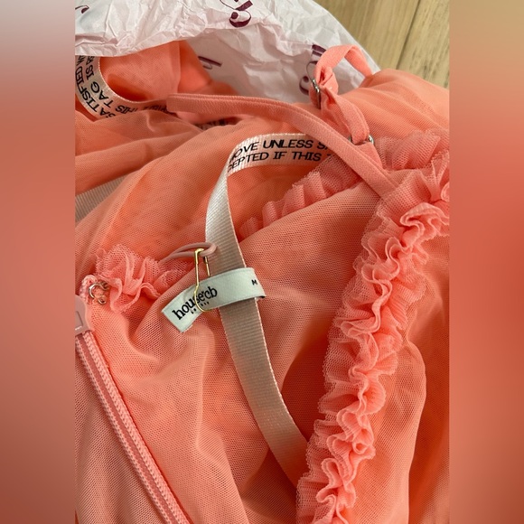 Gabbi Ruffle Mesh High-Low Cocktail Dress - Picture 11 of 12